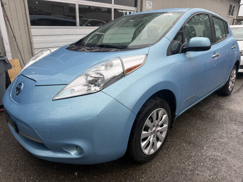 2015 Nissan LEAF S