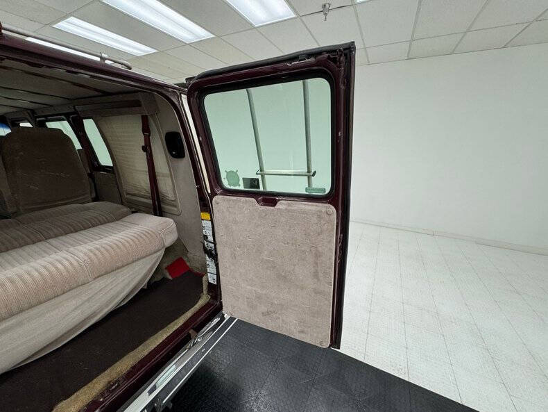 1993 Chevrolet Chevy Van G20