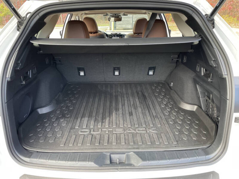 2024 Subaru Outback Touring XT