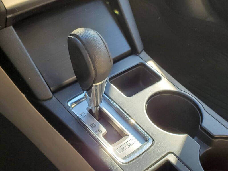 2017 Subaru Outback 2.5i