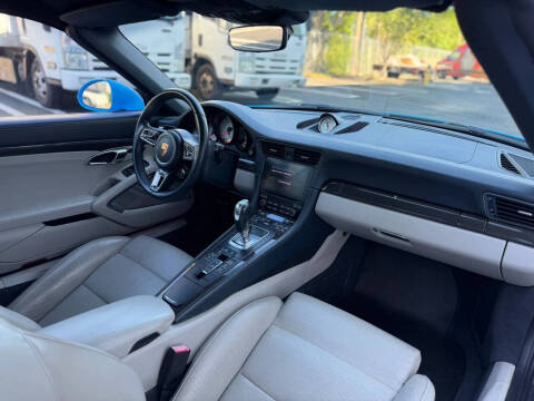 2017 Porsche 911