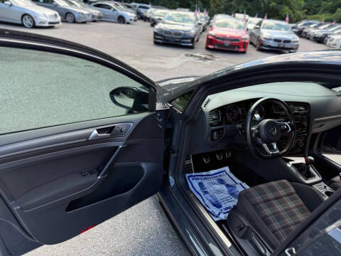 2019 Volkswagen Golf GTI