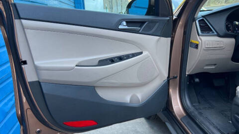 2017 Hyundai Tucson SE Plus