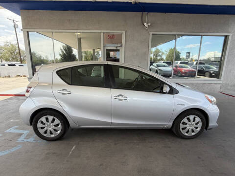 2014 Toyota Prius c Two