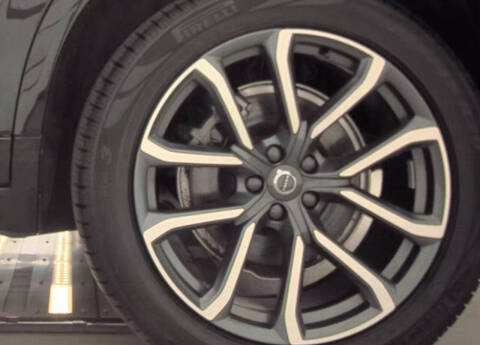 2018 Volvo XC90 T5 Momentum 7-Passenger