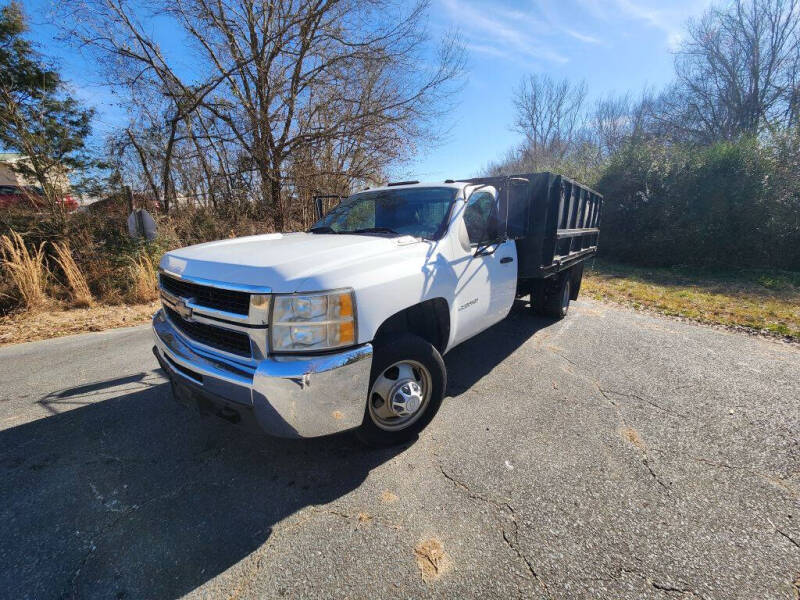 2010 Chevrolet Silverado 3500HD CC for sale at Dukes Automotive LLC in Lancaster SC