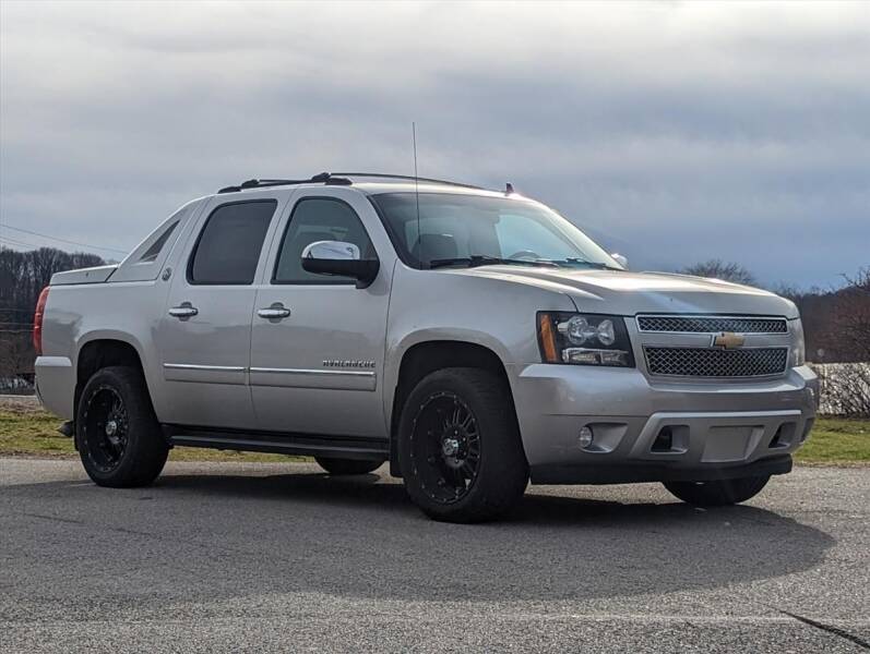 2013 Chevrolet Avalanche for sale at Seibel's Auto Warehouse in Freeport PA