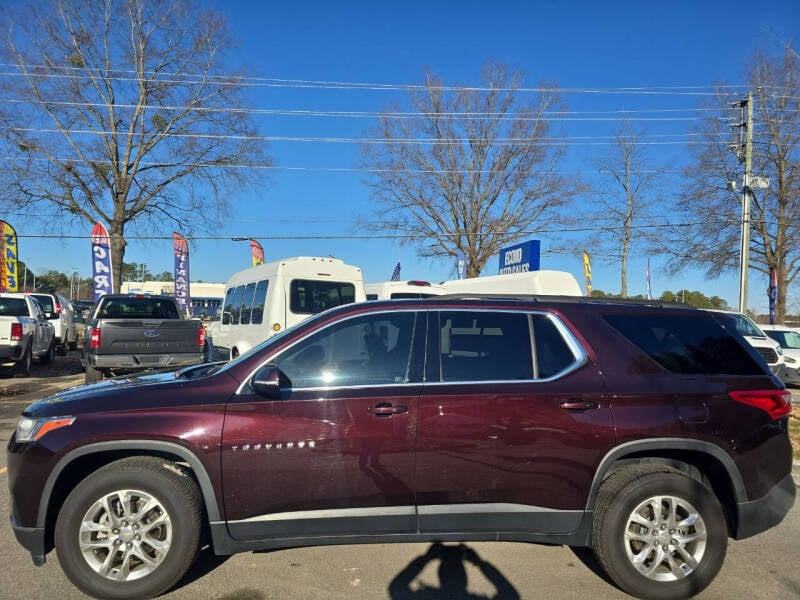 2020 Chevrolet Traverse for sale at Econo Auto Sales Inc in Raleigh NC