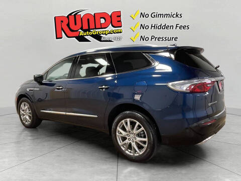 2023 Buick Enclave Premium
