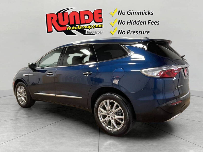 2023 Buick Enclave Premium