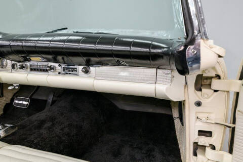 1957 Ford Thunderbird