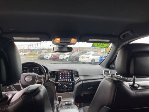 2020 Jeep Grand Cherokee Altitude