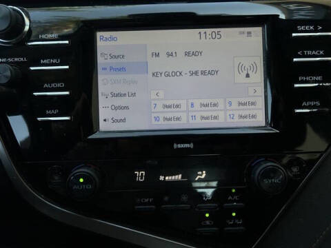 2020 Toyota Camry Hybrid LE