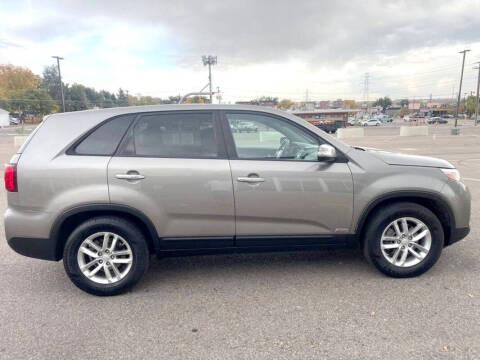 2015 Kia Sorento LX