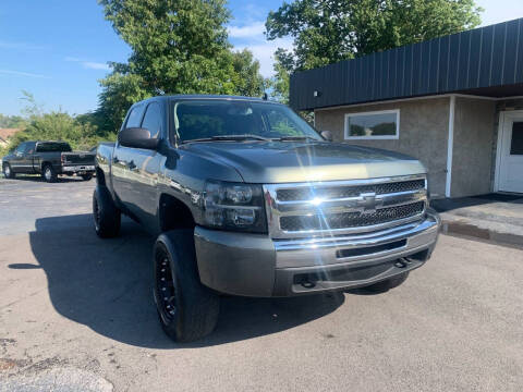 2011 Chevrolet Silverado 1500 for sale at Atkins Auto Sales in Morristown TN