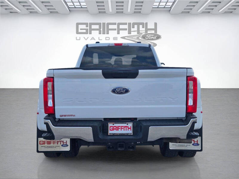 2024 Ford F-350 Super Duty XLT