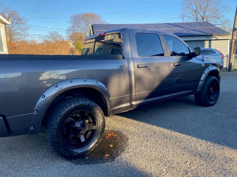 2014 RAM Ram 1500 Pickup Sport photo 5