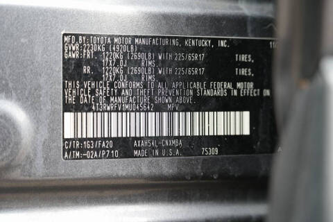 2021 Toyota RAV4 Hybrid XLE