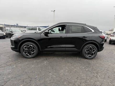 2026 Ford Escape Platinum