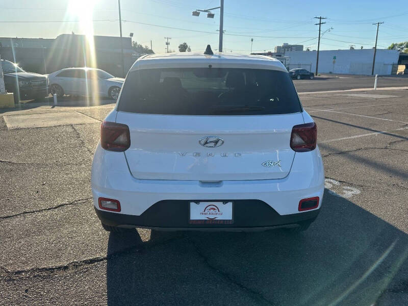 2022 Hyundai Venue SE