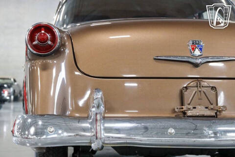 1954 Ford Crestline