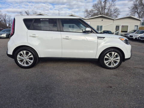 2015 Kia Soul +