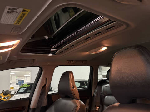 2015 Volvo XC70 T6 Platinum