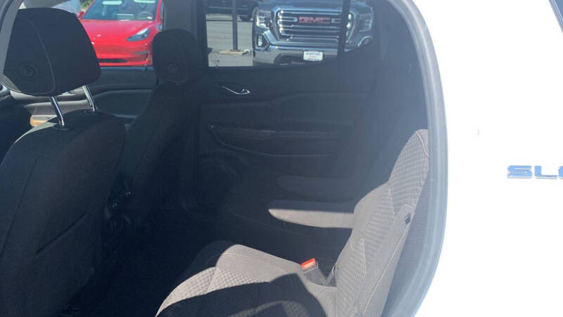 2019 GMC Acadia SLE-2