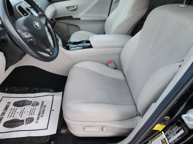 2012 Toyota Venza LE