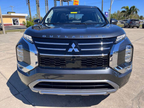 2025 Mitsubishi Outlander SE