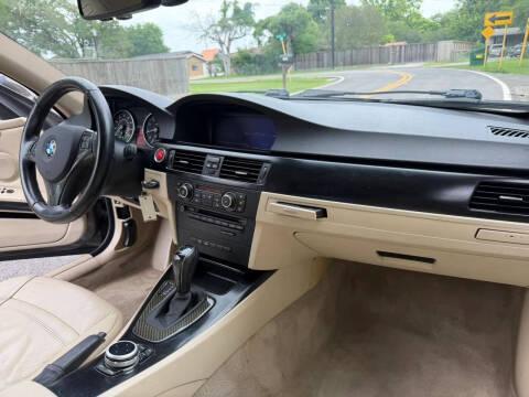 2011 BMW 3 Series 328i