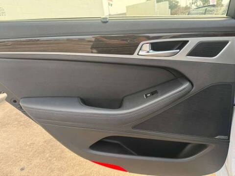 2015 Hyundai Genesis 3.8L