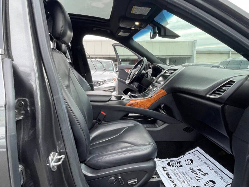 2017 Lincoln MKX Reserve