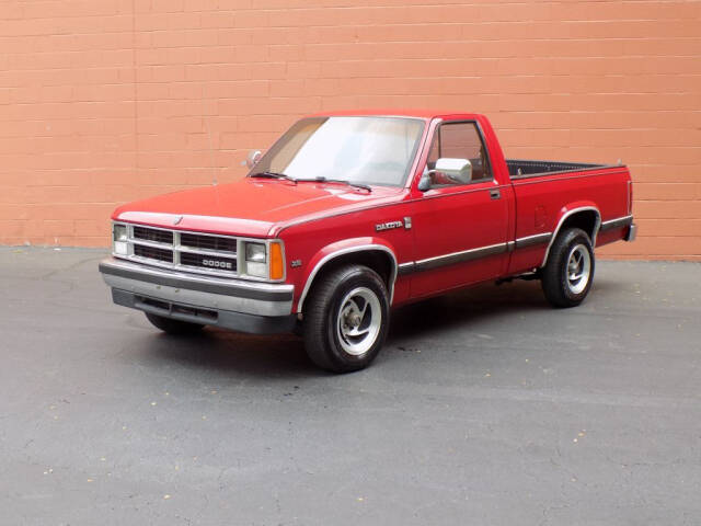 1989 Dodge Dakota Base