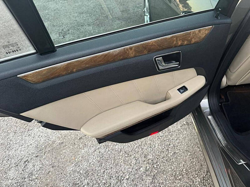 2011 Mercedes-Benz E-Class E 350 Luxury