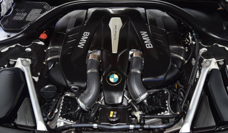 2018 BMW 7 Series 750i