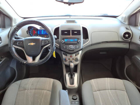 2013 Chevrolet Sonic LT Auto