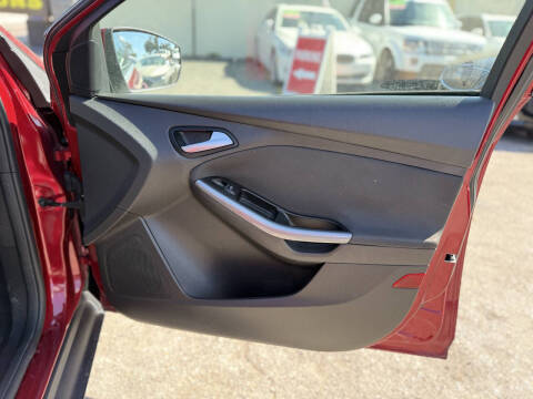 2014 Ford Focus Titanium