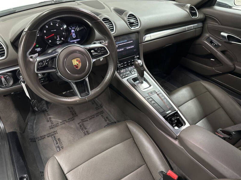 2019 Porsche 718 Cayman