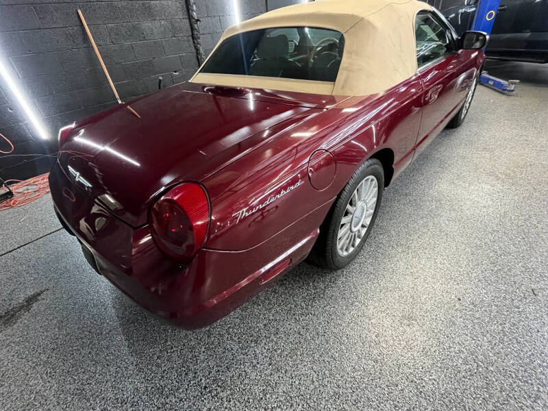 2004 Ford Thunderbird Deluxe