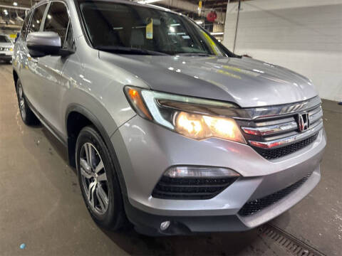 2017 Honda Pilot for sale at ROYAL 1 AUTO FINANCE LLC in Toledo OH