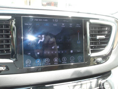 2019 Chrysler Pacifica Touring L Plus