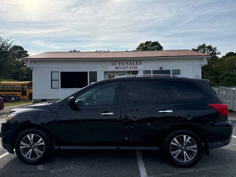 2017 Nissan Pathfinder for sale at First Place Auto Sales LLC in Rock Hill, SC