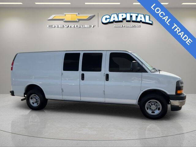 2022 Chevrolet Express 2500