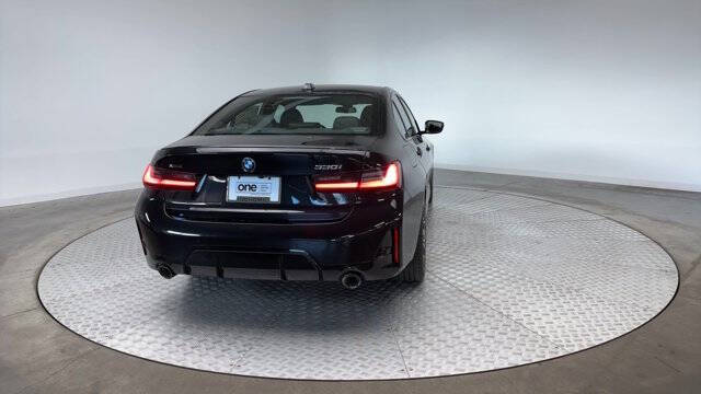 2025 BMW 3 Series 330i xDrive