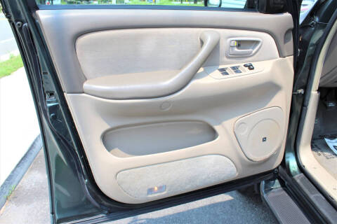 2007 Toyota Sequoia SR5