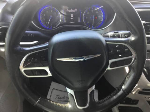 2020 Chrysler Pacifica Touring L
