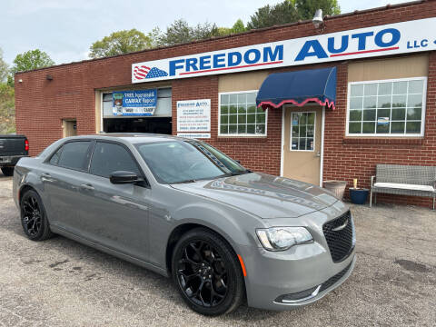 2018 Chrysler 300 for sale at FREEDOM AUTO LLC in Wilkesboro NC