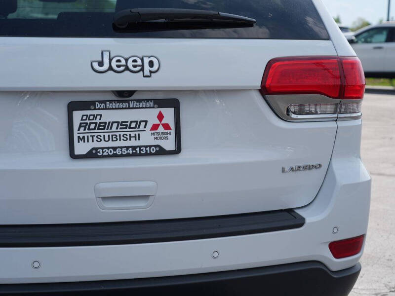 2019 Jeep Grand Cherokee Laredo E