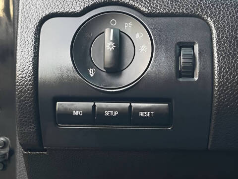 2010 Ford Mustang V6